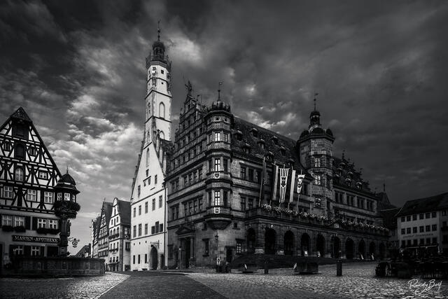 black and white image of the Rothenburg ob der Tauber marketplace