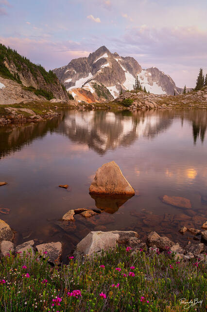 sunset with mount what com in the north Cascades national park